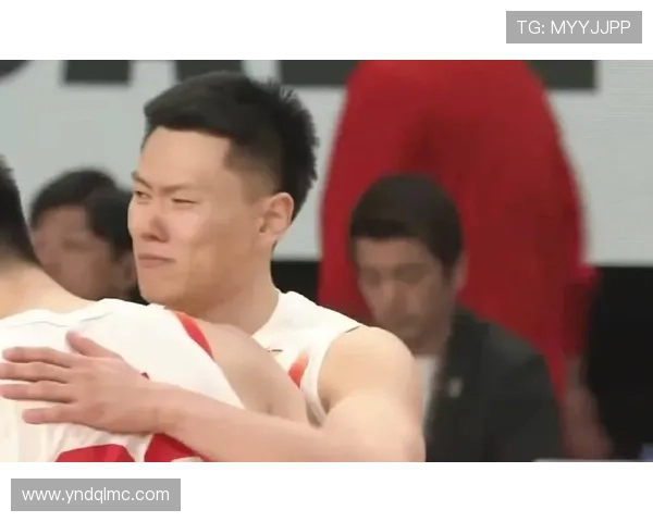 李弘权晒宝宝照表达歉意与深情